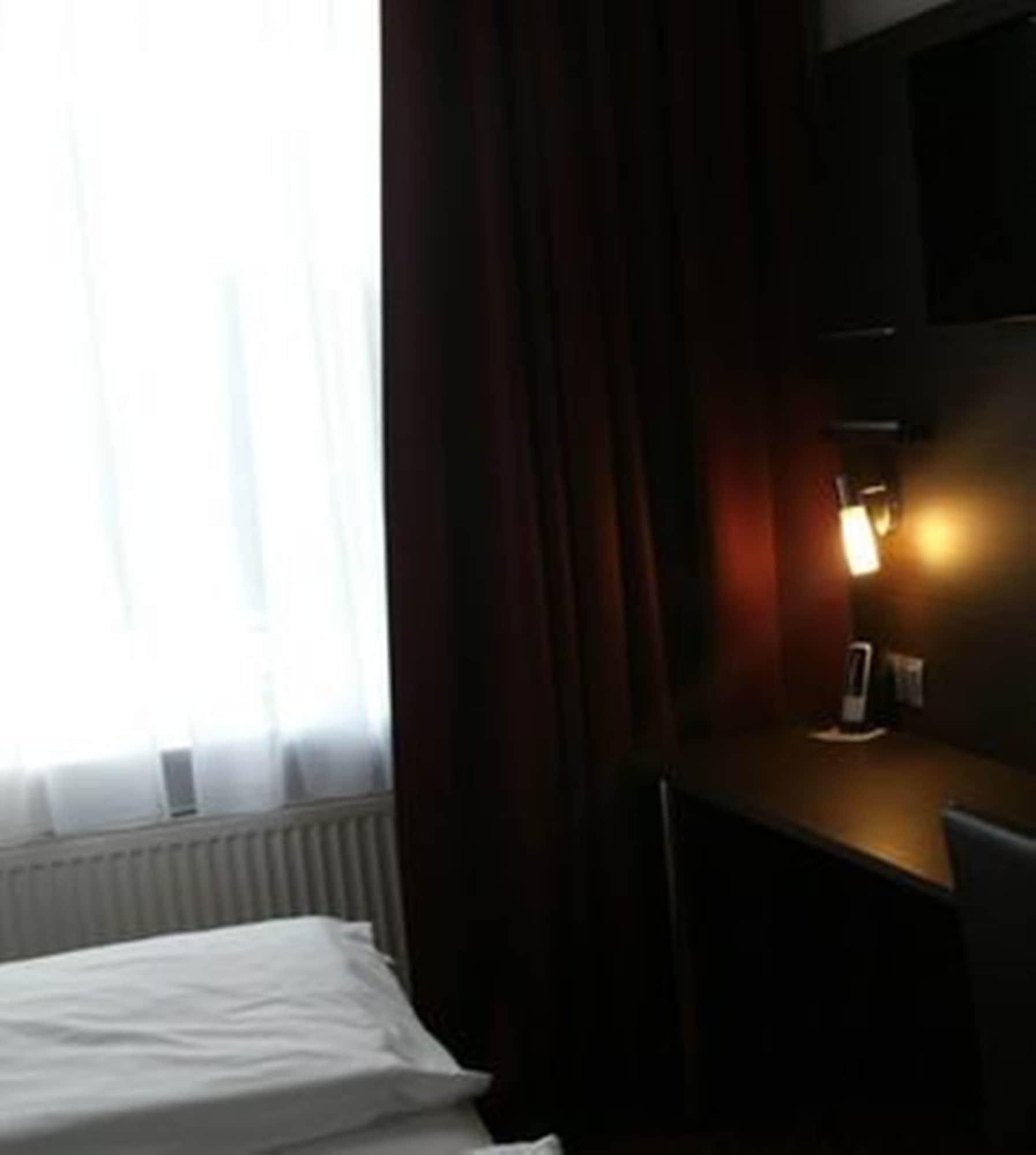 Plaza Inn Hamburg Moorfleet ภายนอก รูปภาพ