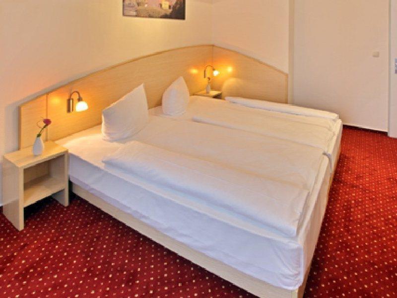 Plaza Inn Hamburg Moorfleet ภายนอก รูปภาพ